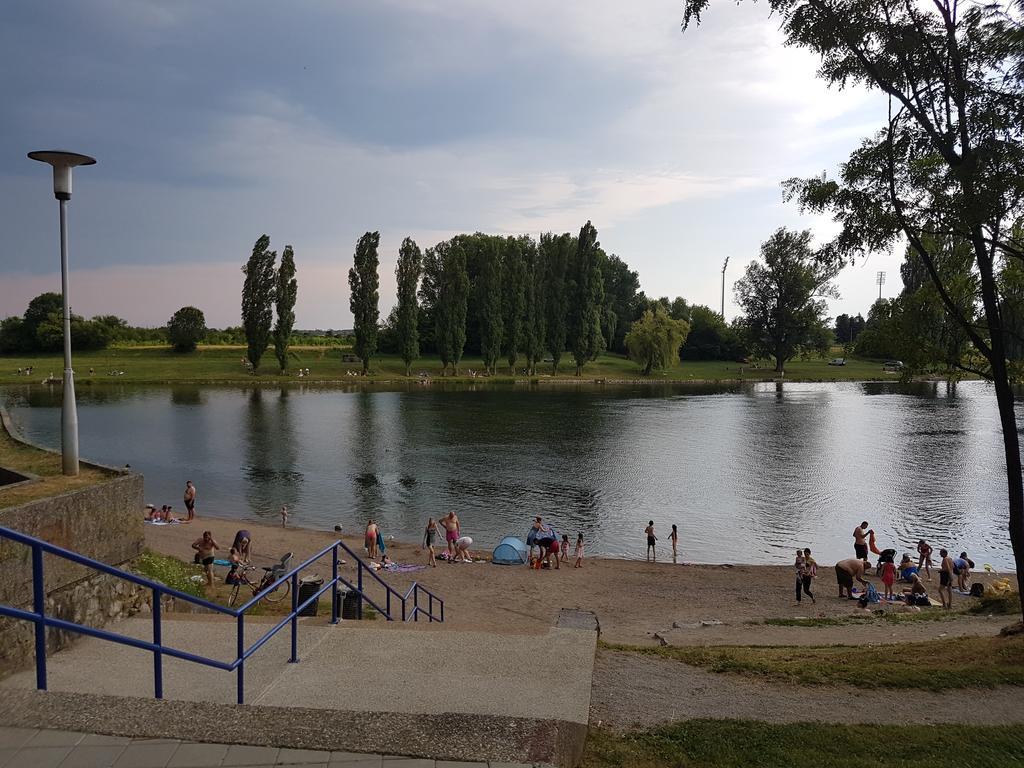 Vila Regina Rooms Karlovac Bagian luar foto