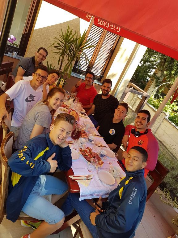Vila Regina Rooms Karlovac Bagian luar foto